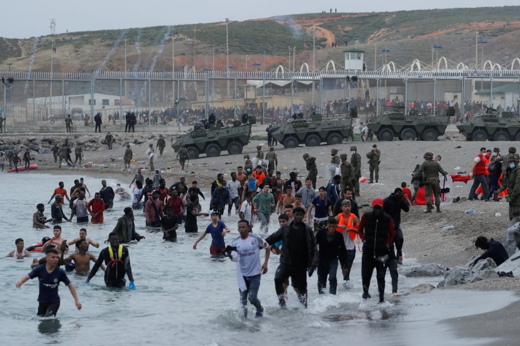 Immigration clandestine : Trois mois après la « grande invasion de ...