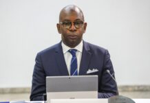 Éducation nationale : alerte sur un « prétendu milliardaire koweïtien » distribuant des billets aux élèves