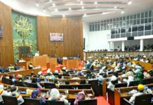 Budget 2026 : le Parlement exige des comptes aux membres du gouvernement