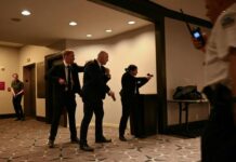 Washington : Donald Trump évacué par le Secret Service en plein dîner des correspondants (vidéo)