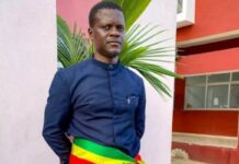 Le Maire de Ziguinchor Djibril Sonko traduit en justice par un responsable de Kiiraay