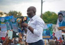 Avec moult promesses à Bignona, Yankhoba Diémé serait-il déjà en campagne électorale ?